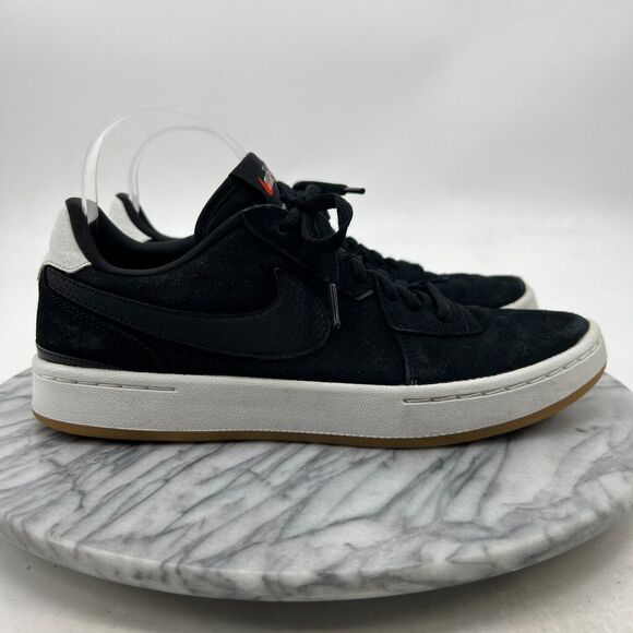 Nike Court Blanc SE Sneaker Womens 9.5 Black Suede Low Top Shoes CK6533-003 - Picture 2 of 11